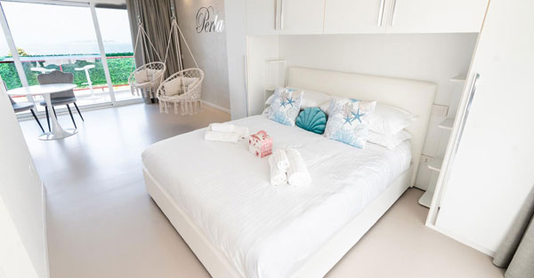 Suite Perla appartamento con vista lago a Desenzano del Garda